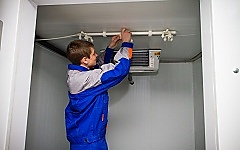 Обслуживание и ремонт торгового холодильного оборудования 